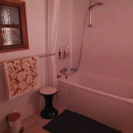 Maison Cosy Et Conviviale, Le B7 Besset Exterior foto