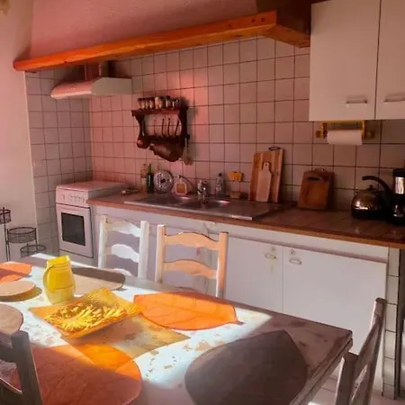 Maison Cosy Et Conviviale, Le B7 Besset Exterior foto