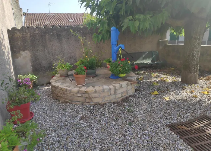 Maison Cosy Et Conviviale, Le B7